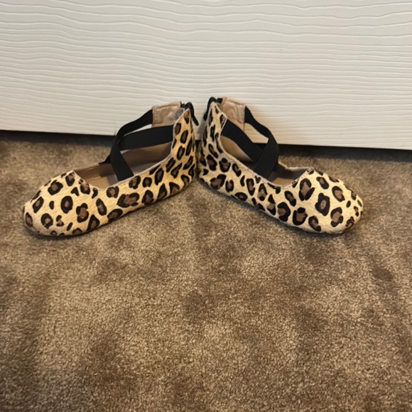 Monkey Feet Brown and Black Leopard Print Flats - Picture 3 of 8